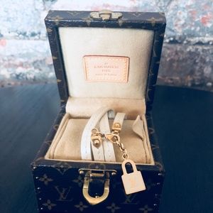 Louis Vuitton Vernis Beige Leather Bracelet